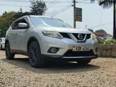 Nissan X- trail