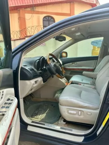 Lexus RX 330