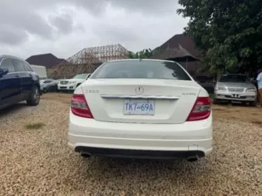 Mercedes-Benz C 300