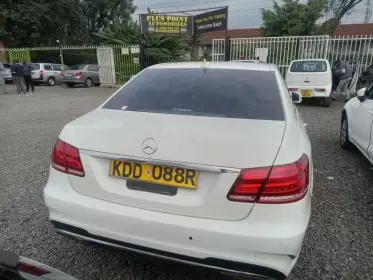 Mercedes-Benz E250