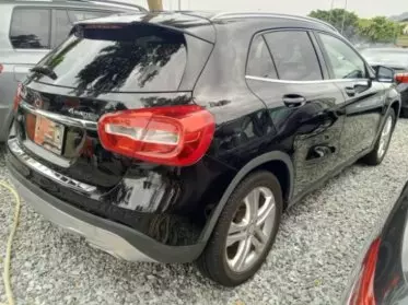Mercedes-Benz GLA 250