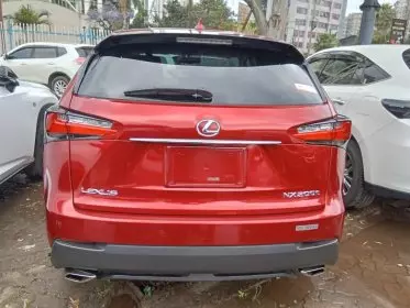Lexus NX 200T