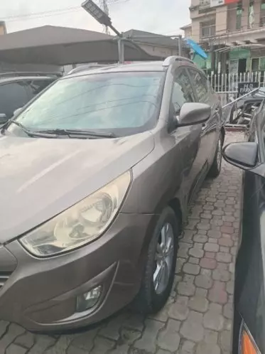 Hyundai lx35