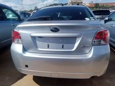 Subaru G4