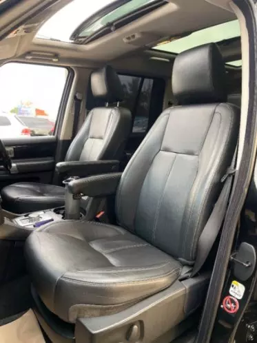 Land Rover Discovery 4