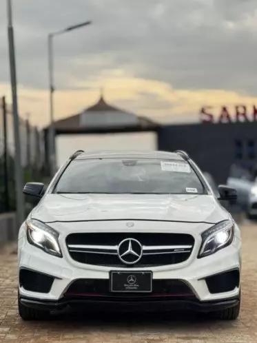 Mercedes-Benz GLA 250
