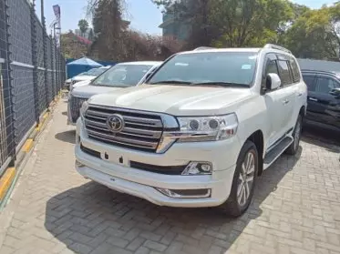 Toyota Landcruiser ZX