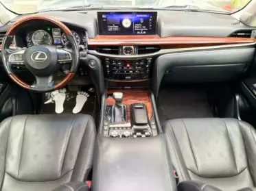 Lexus LX 570