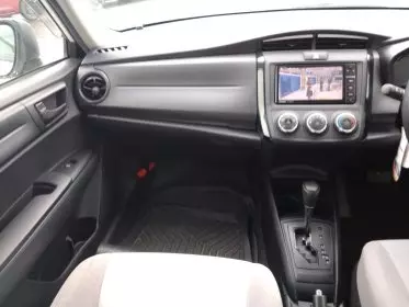 Toyota Axio