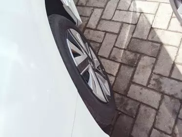 Honda Fit shuttle hybrid