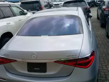 Mercedes-Benz EQS580