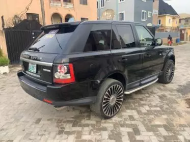 RANGE ROVER Vogue