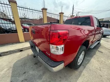 Toyota Tundra