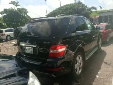 Mercedes-Benz ML 350