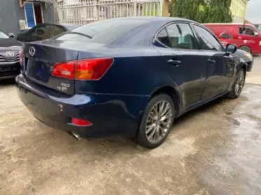Lexus IS 250