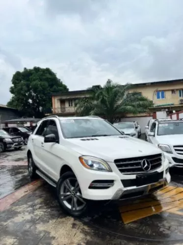 Mercedes-Benz ML 350
