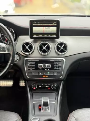 Mercedes-Benz GLA 250