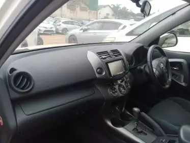 Toyota Vanguard