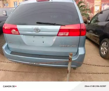Toyota Sienna