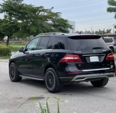 Mercedes-Benz ML 350