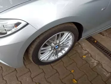 BMW 220