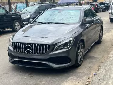 Mercedes-Benz CLA 250