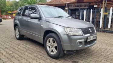 SUZUKI Escudo 