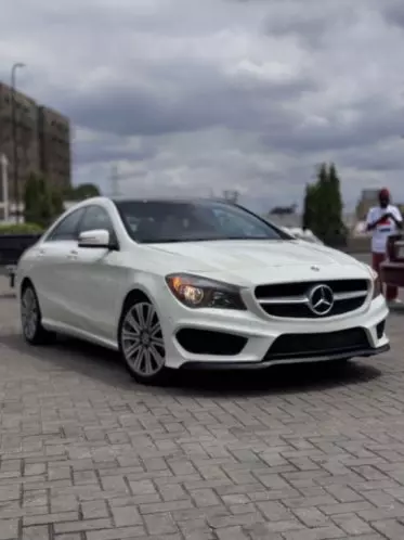 Mercedes-Benz CLA 250