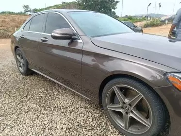 Mercedes-Benz C 400