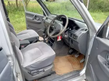 Mitsubishi Pajero GLS