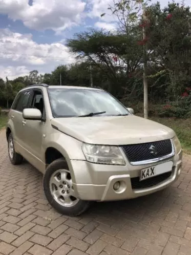 SUZUKI Escudo