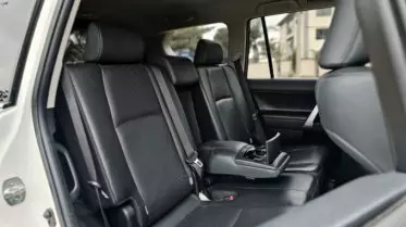 Toyota Land Cruiser Prado VX.L