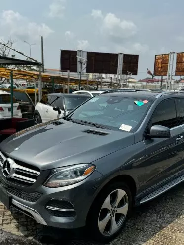 Mercedes-Benz GLE 350