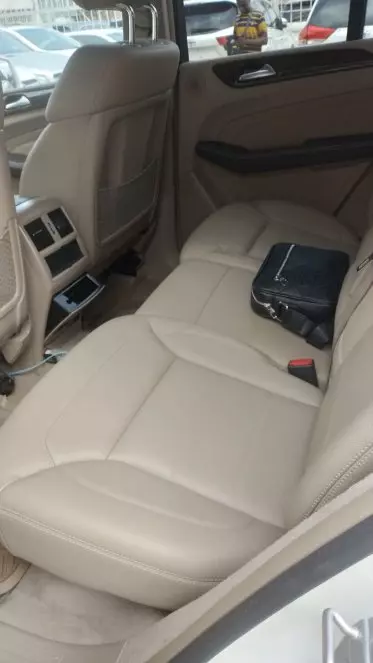 Mercedes-Benz ML 350