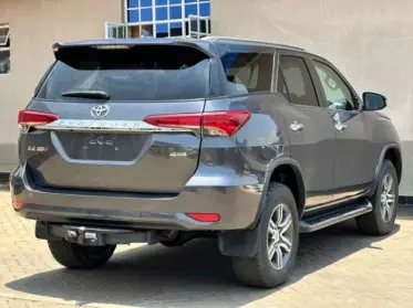 Toyota Fortuner