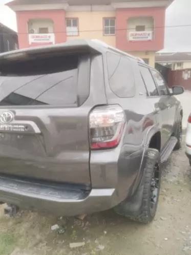 Toyota 4-Runner