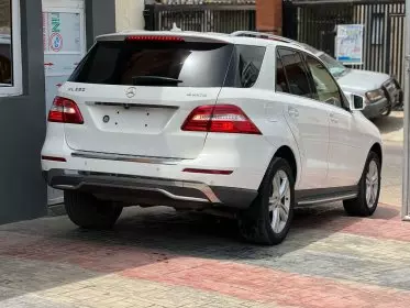 Mercedes-Benz ML 350