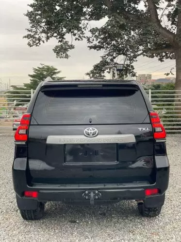Toyota Land Cruiser Prado TX L