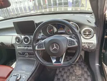 Mercedes-Benz C200