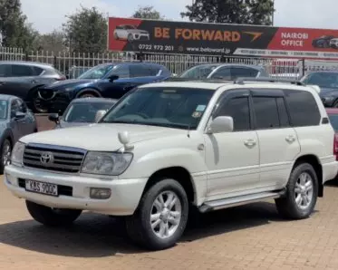 Toyota Landcruiser  V8
