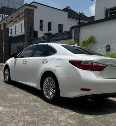 Lexus ES 350