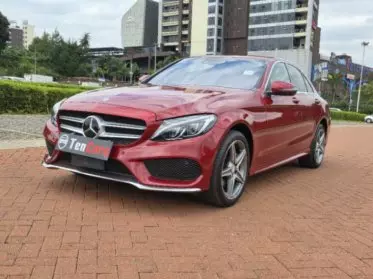 Mercedes-Benz C 180