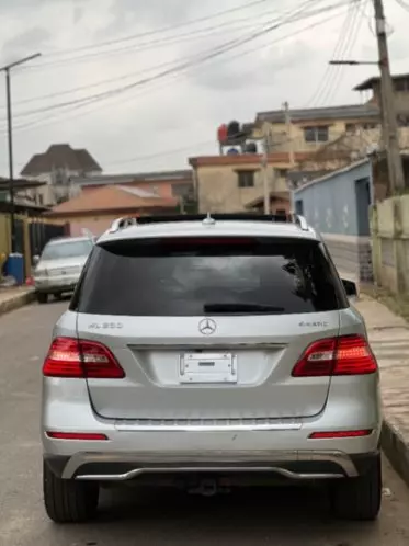 Mercedes-Benz ML 350
