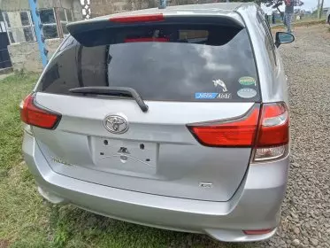 Toyota Fielder
