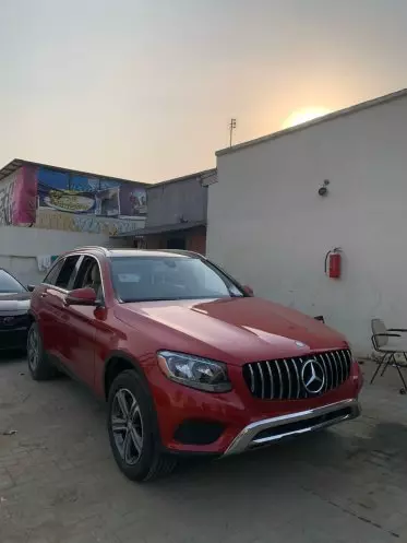 Mercedes-Benz GLC 300