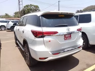 Toyota Fortuner