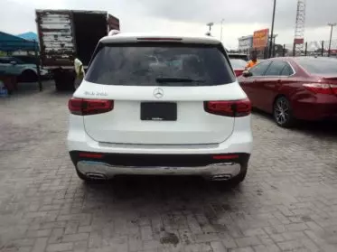 Mercedes-Benz GLB 250