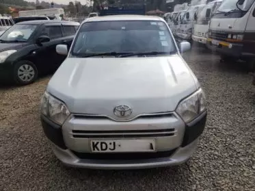 Toyota Succeed 