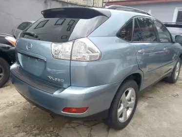 Lexus RX 330