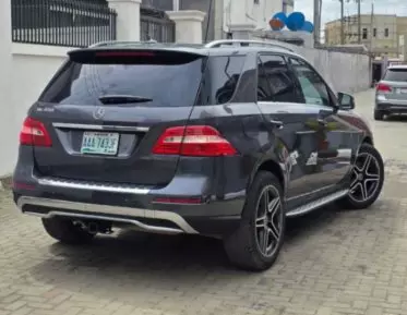 Mercedes-Benz ML 350